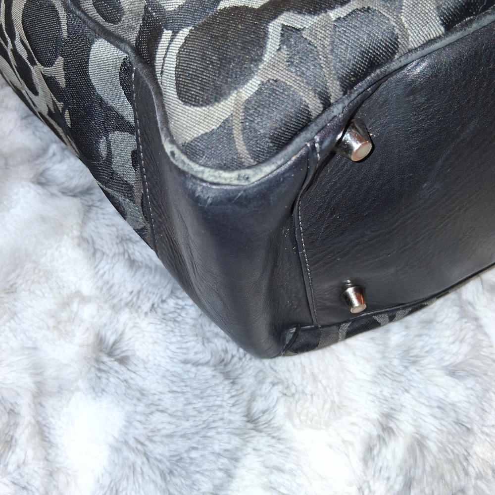 Coach Black and Gray 06' Baby Bag with Signature Monogram - Picture 7 of 16